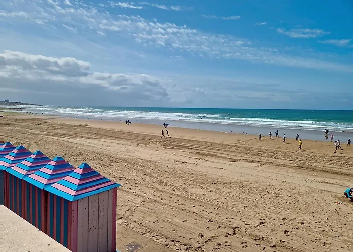 Апартаменты Face A La Avec Balcon, Proche Centre - Fr-1-331-55