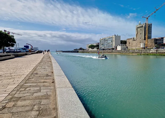 Face A La Avec Balcon, Proche Centre - Fr-1-331-55 Апартаменты *