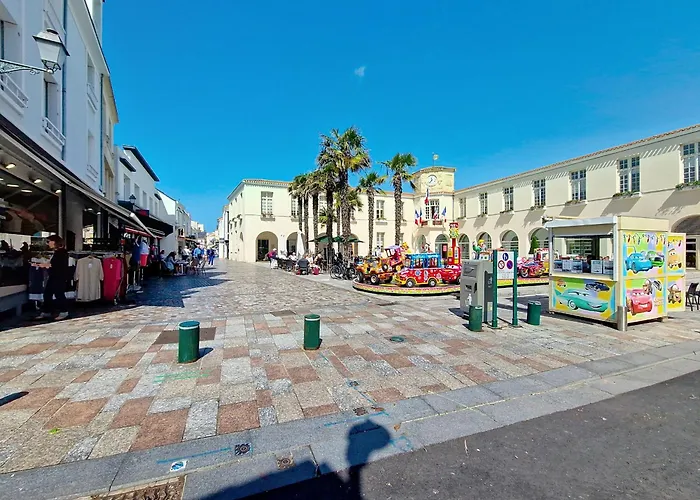 Face A La Avec Balcon, Proche Centre - Fr-1-331-55 *